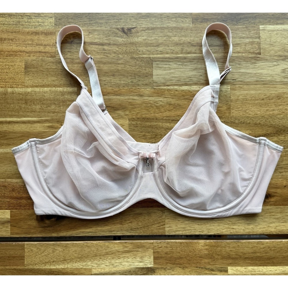 Curvy Couture Womens Luxe Lace Underwire Bra Barely Pink Sheer Size 38DDD